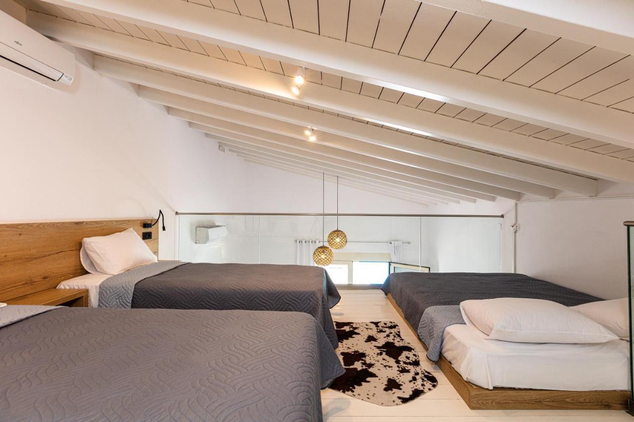 Gramvella Resort Adelianos Kampos Eksteriør bilde