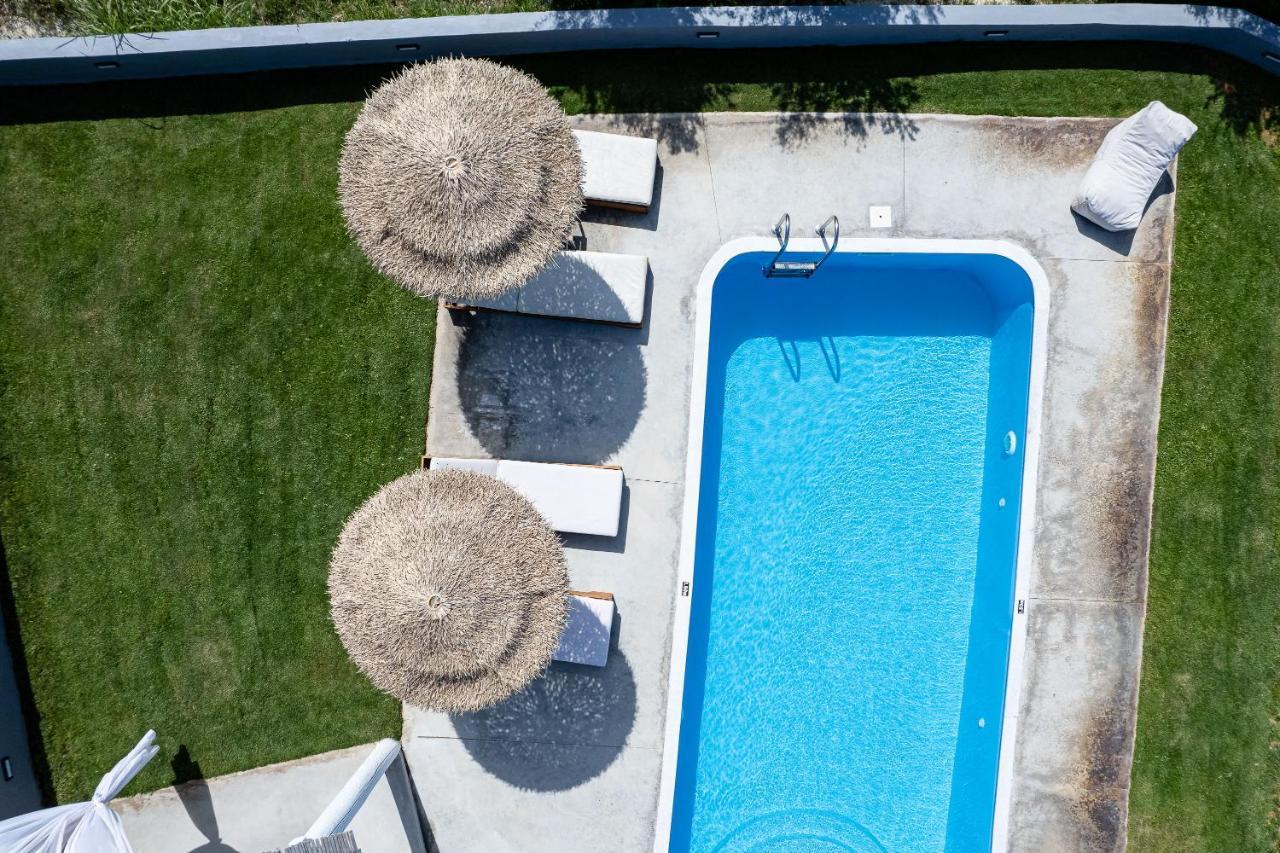 Gramvella Resort Adelianos Kampos Eksteriør bilde